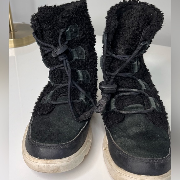 Kids Sorel winter boots - Picture 4 of 6